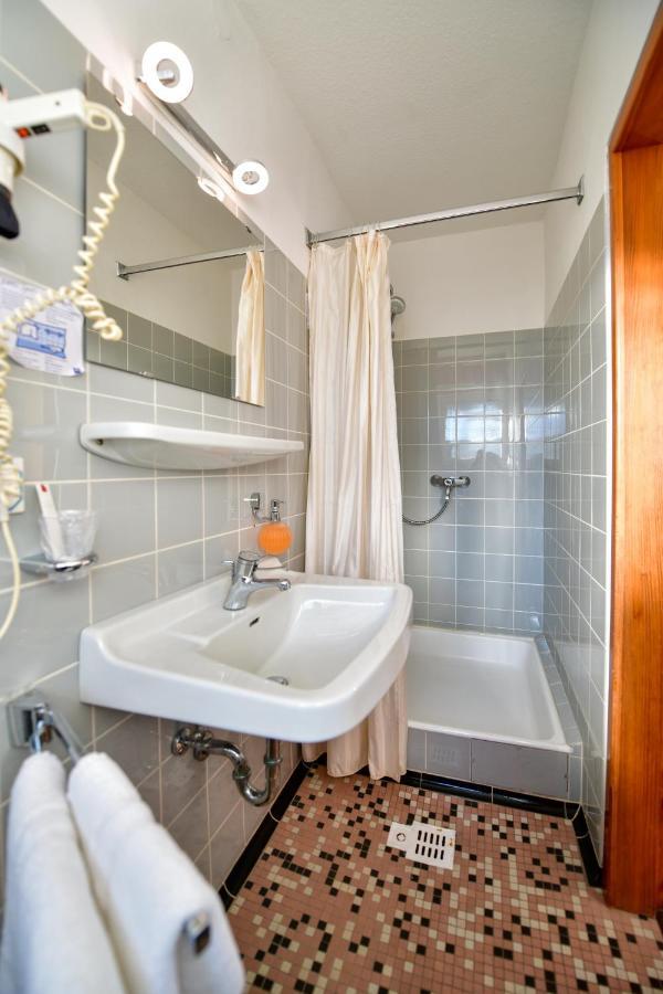Hotel Zur Post Balve Экстерьер фото