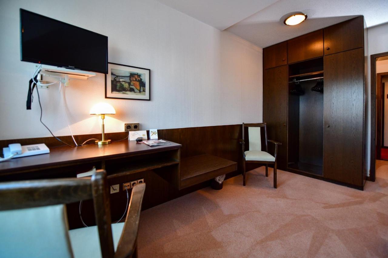 Hotel Zur Post Balve Экстерьер фото