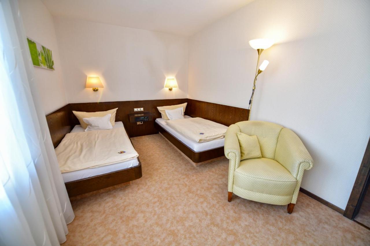 Hotel Zur Post Balve Экстерьер фото