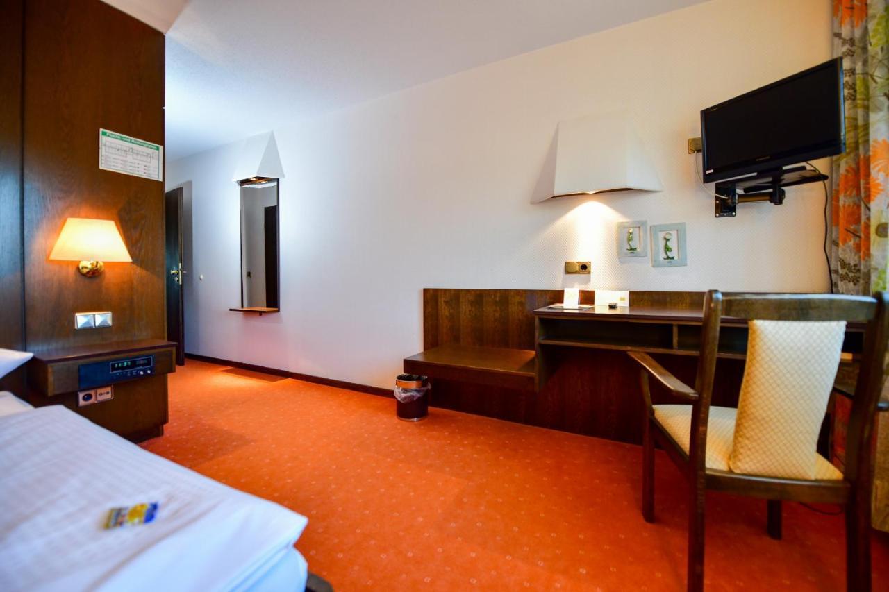 Hotel Zur Post Balve Экстерьер фото