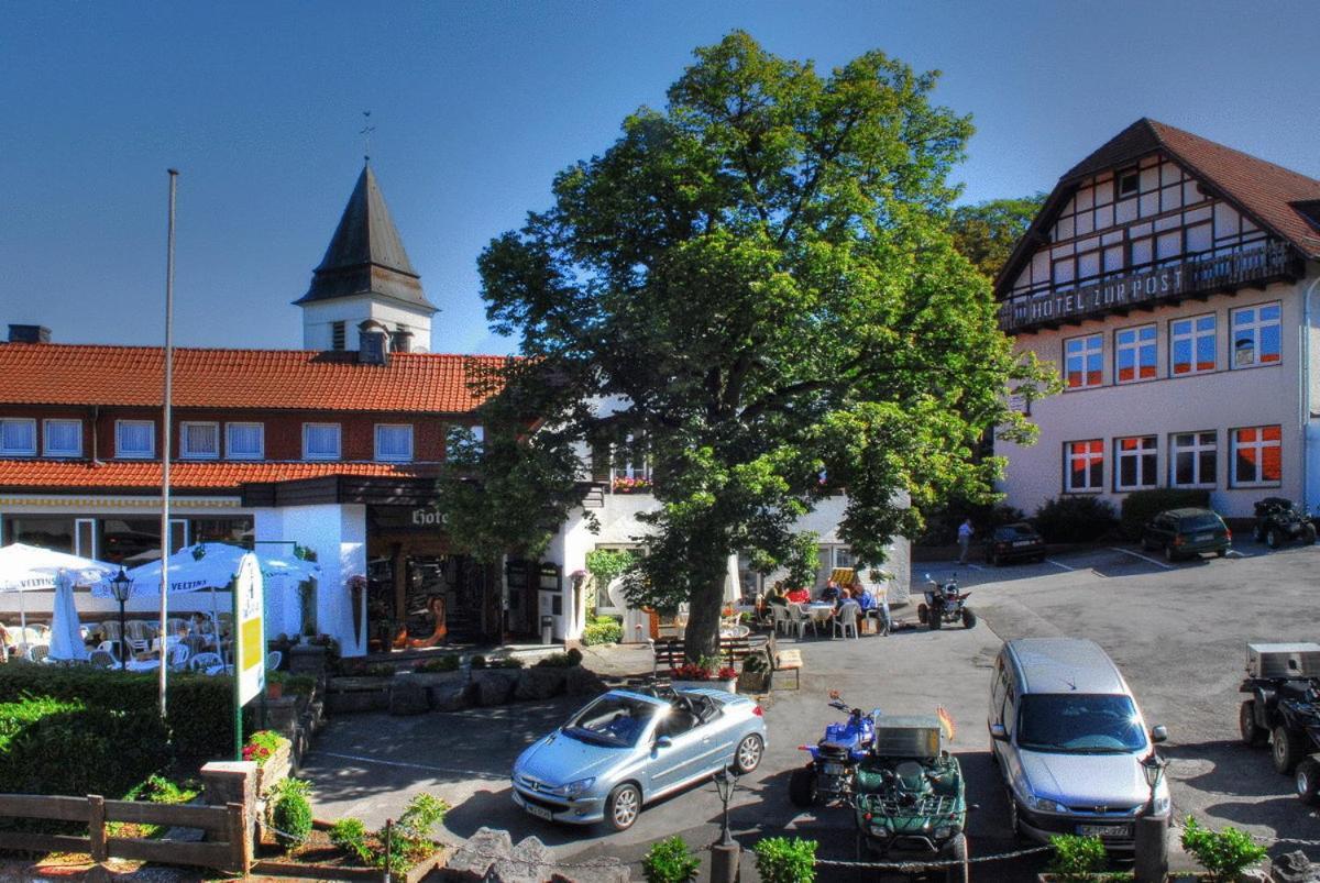 Hotel Zur Post Balve Экстерьер фото